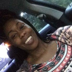 Meet your Posher, Kiki